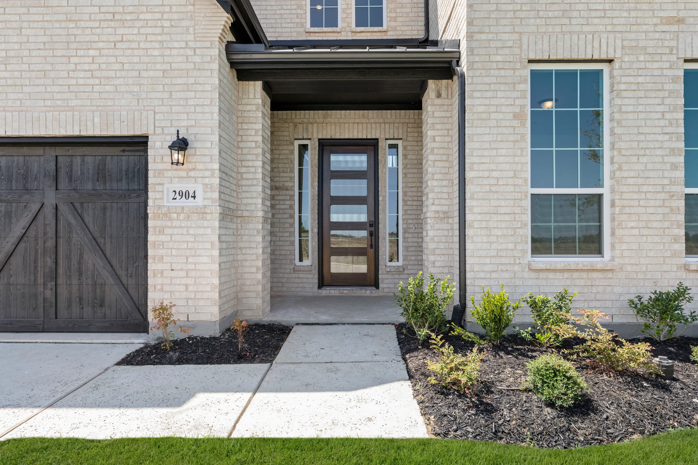 Eastland at 2904 Manchester Ct., Celina, Texas: photo 3