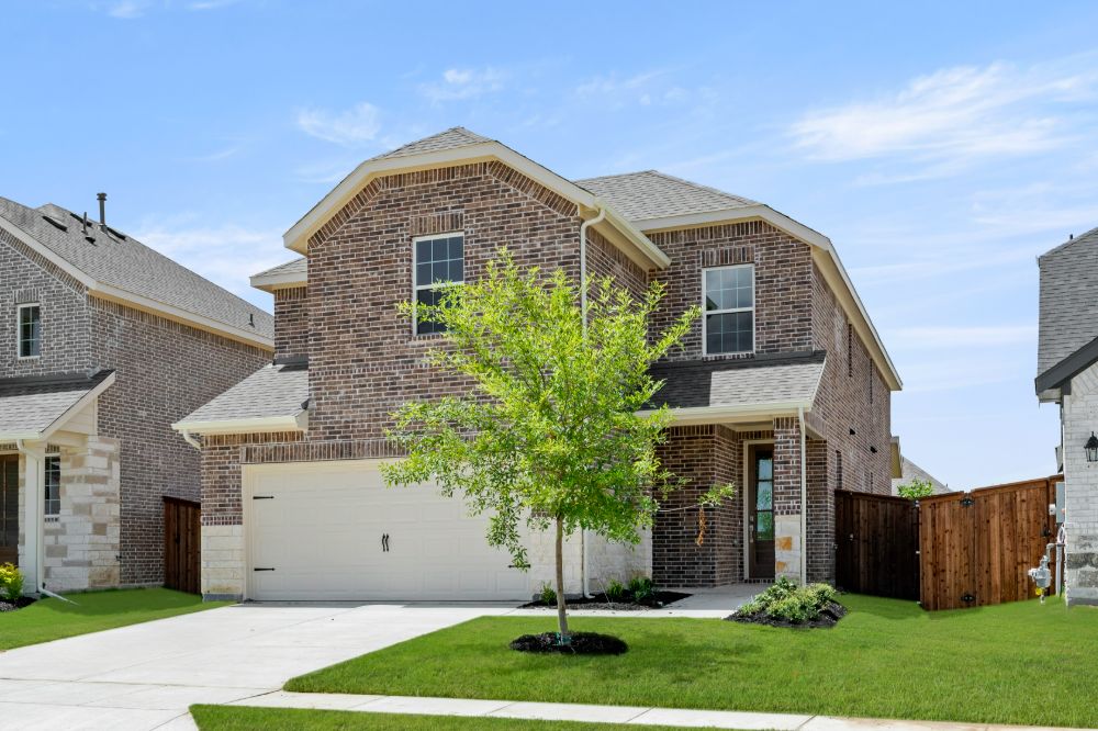 Walton at 2232 Aspen Chase Dr., Royse City, Texas: photo 3