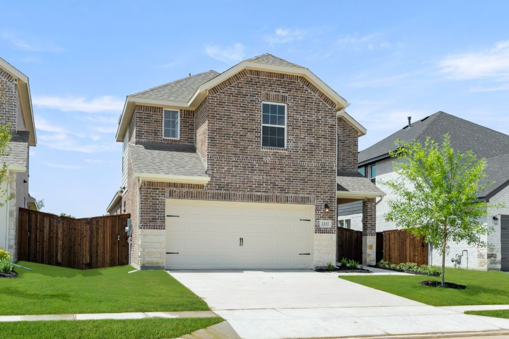 Walton at 2232 Aspen Chase Dr., Royse City, Texas: photo 2