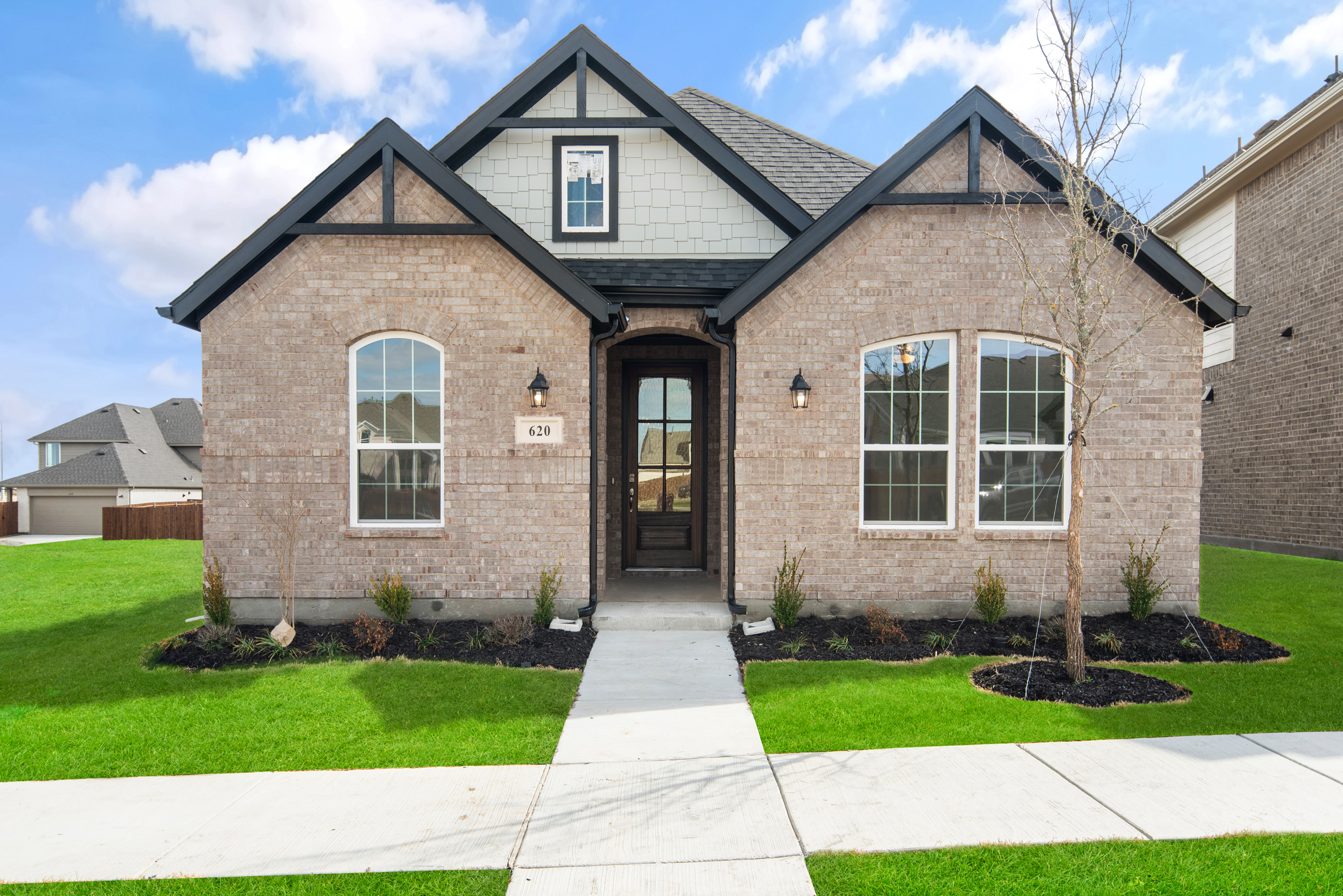 620 Blakelys Way, Fate, TX 75189